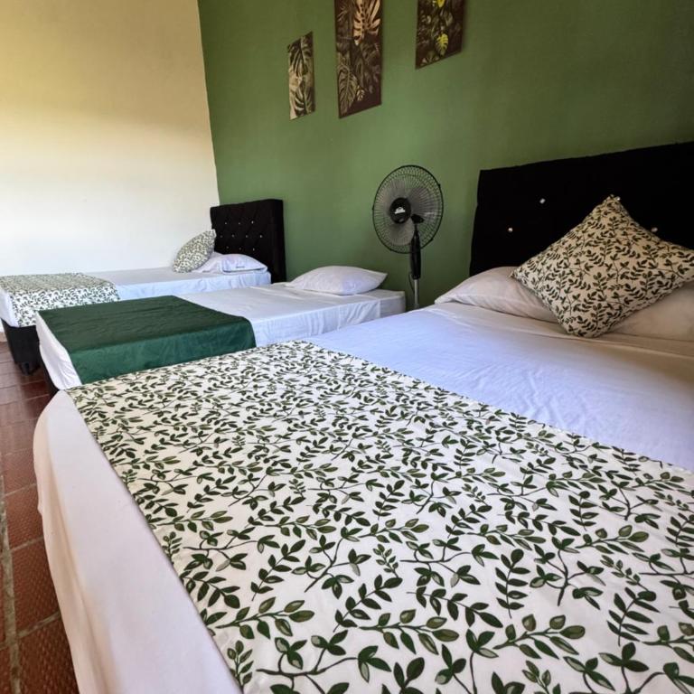 Finca Hotel Cabaña Fercho - Habitación Familiar Estándar - 3