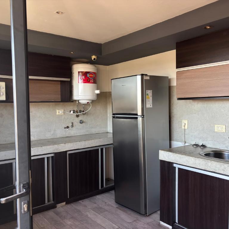 Departamento centro Carlos Paz con pileta - Apartamento Deluxe de 1 dormitorio con vistas a la ciudad - 4