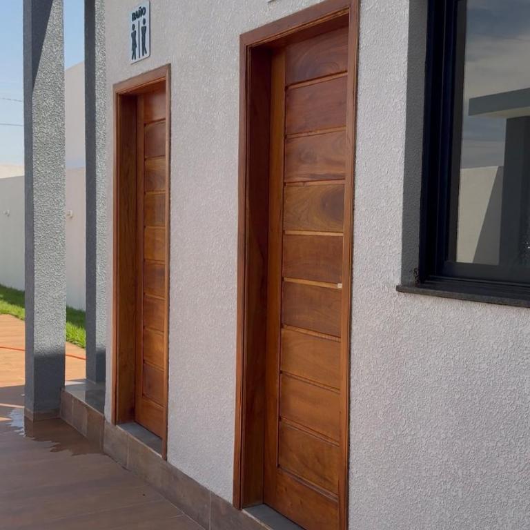 Casa y Quincho con Piscina Saltos Luxury - Two-Bedroom House - 13