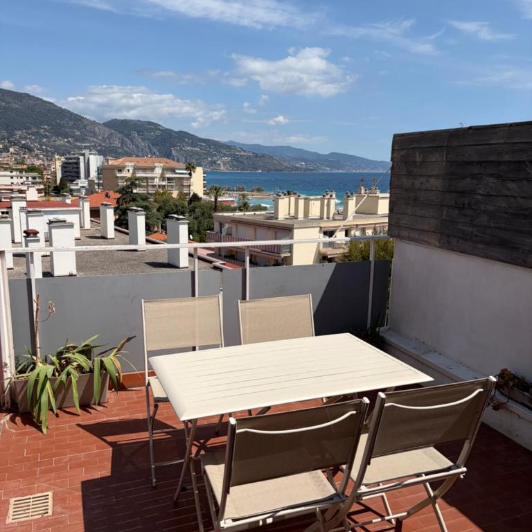 Appartement cozy à 2 pas de la plage, grande terrasse et parking - Appartement 1 Chambre - 11