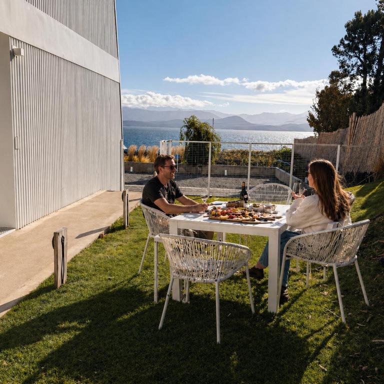B612 Bariloche - Three-Bedroom Apartment - 2