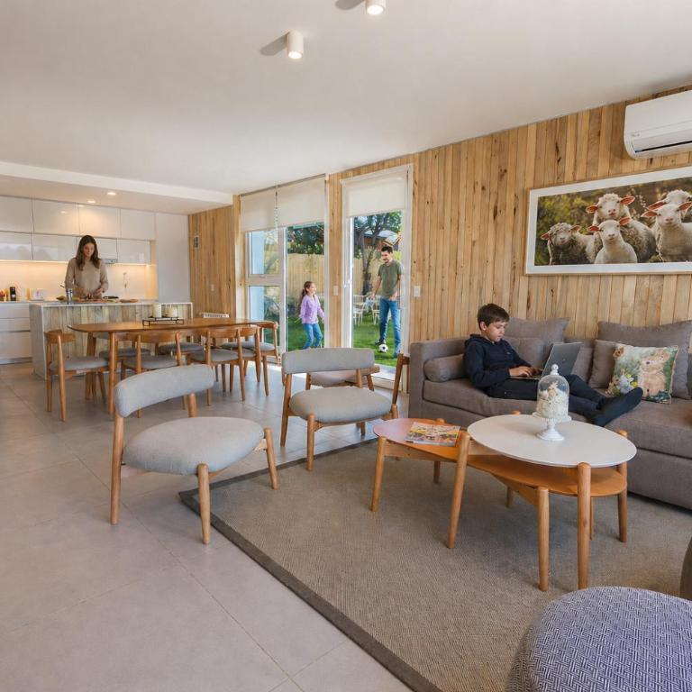 B612 Bariloche - Three-Bedroom Apartment - 1