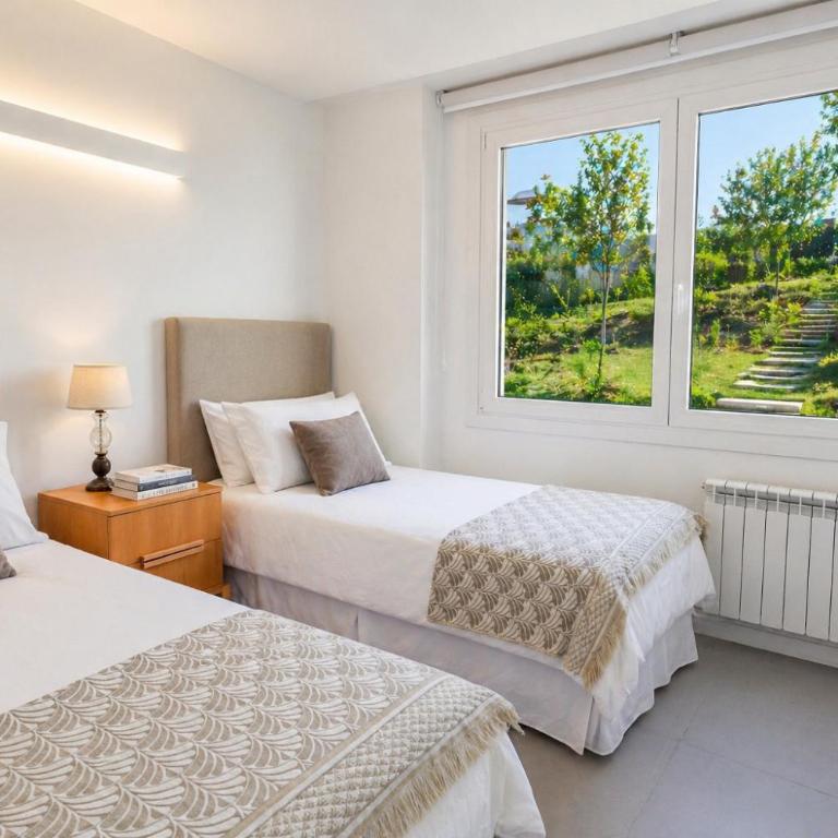 B612 Bariloche - Two-Bedroom Apartment with Lake View - 6