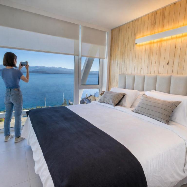 B612 Bariloche - Two-Bedroom Apartment with Lake View - 3