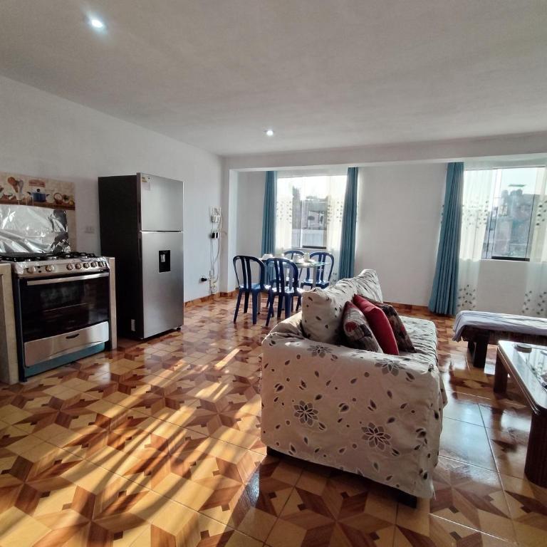 Mini departamento, TV y WIFI cerca a Barranco - Habitación Doble con baño privado - 6