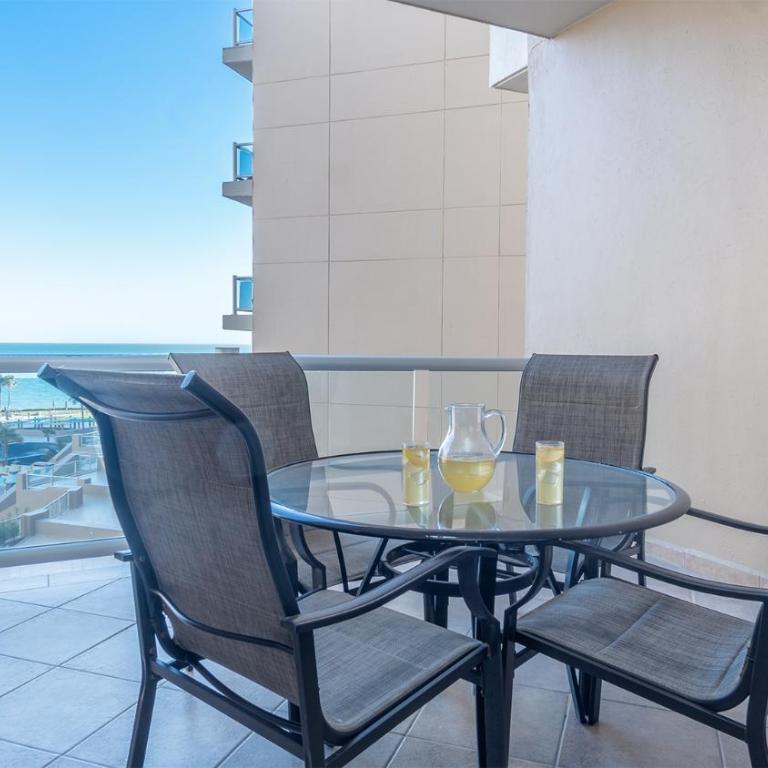 Las Palomas Beach & Golf Resort - One Bedroom Condos - Classic Apartment - 1