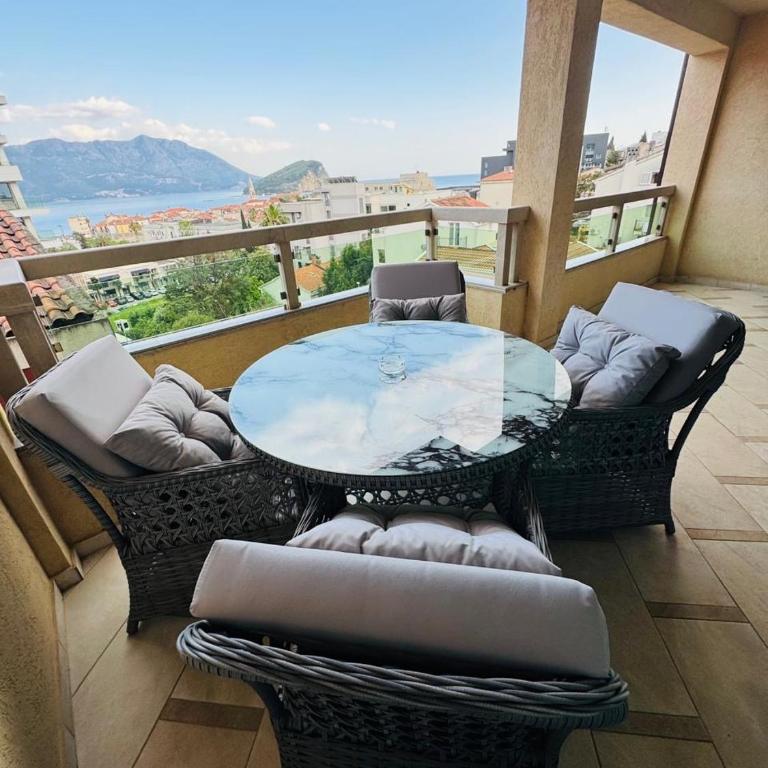 Vika Budva - Apartman sa 2 Spavaće Sobe - 3