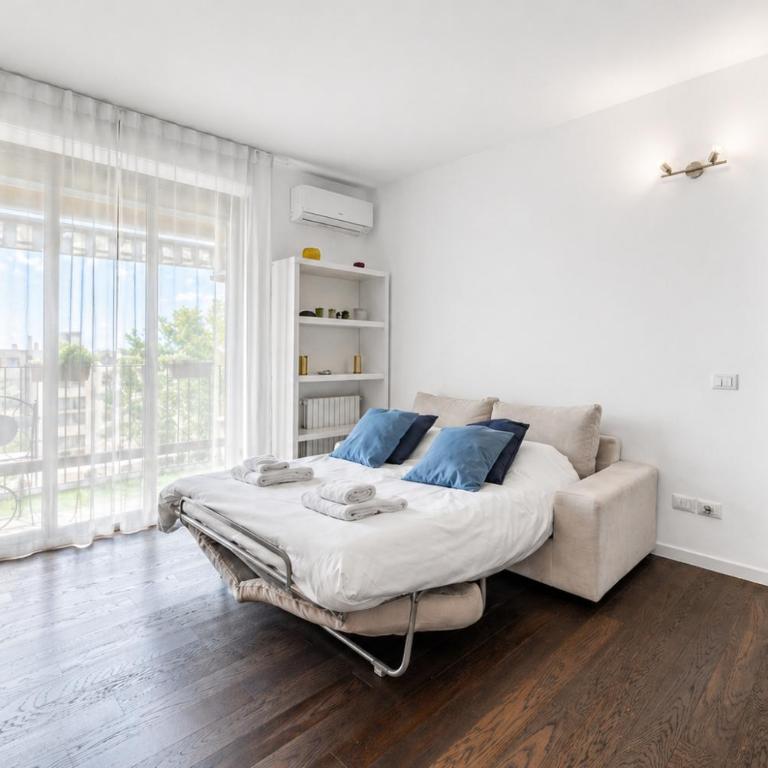 1 Minute's Walk from the Tram stop for the Duomo - Appartamento con 2 Camere da Letto e Balcone - 4