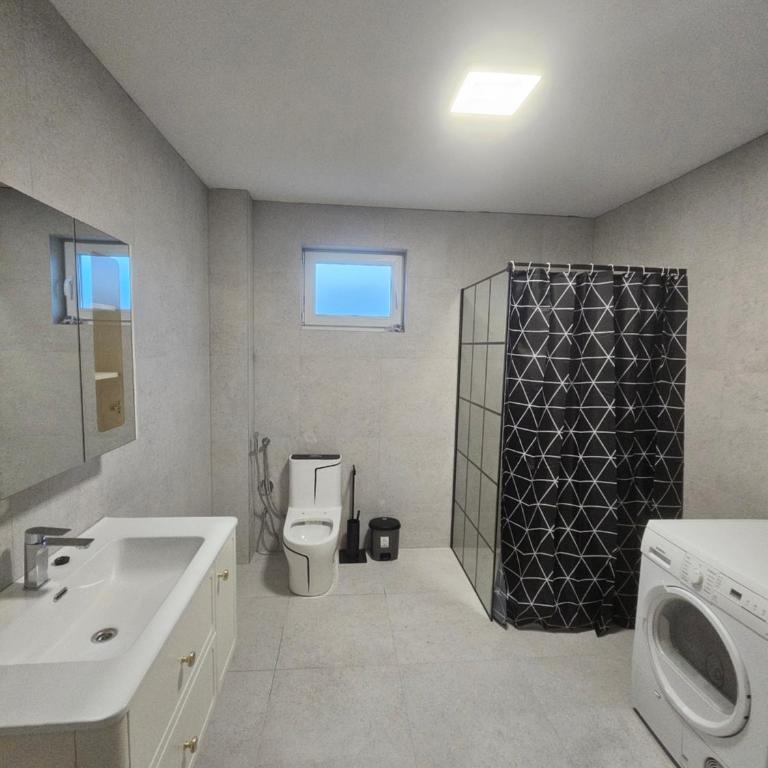 JoyRentALL - Apartman s 5 Spavaćih Soba - 3