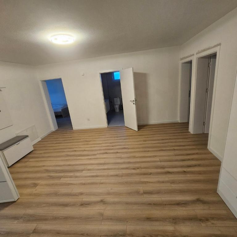 JoyRentALL - Apartman s 5 Spavaćih Soba - 4