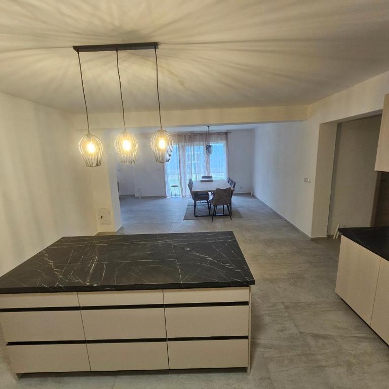 JoyRentALL - Porodični Apartman Tipa "Suite" - 16