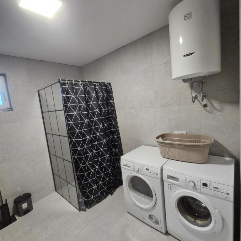 JoyRentALL - Apartman s 5 Spavaćih Soba - 28
