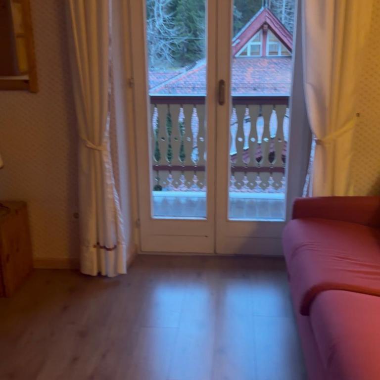 Ploner villaggio Turistico - Camera Familiare con Balcone - 5