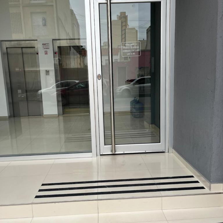 Departamento moderno, Céntrico, Zona de Hospitales - One-Bedroom Apartment - 6