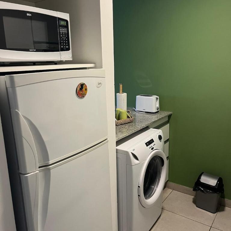 Departamento moderno, Céntrico, Zona de Hospitales - One-Bedroom Apartment - 8