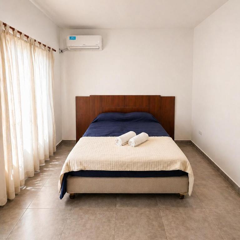 House in Villa Albertina, 10 minutes from downtown! - Apartamento de 2 dormitorios - 5