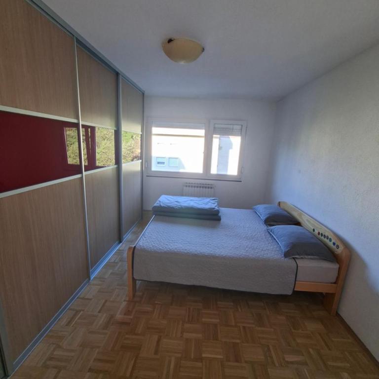 Index 5 - One-Bedroom Apartment - 5