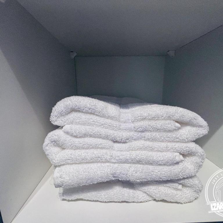 Vistas Andinas Apartamento: A/C, Wifi y Centrico - Apartamento - 15