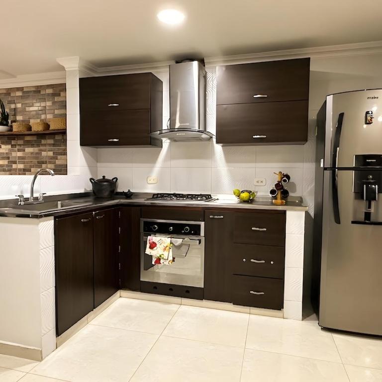 Apartamento vista hermosa a montañas y ciudad - Apartamento de 3 dormitorios - 3