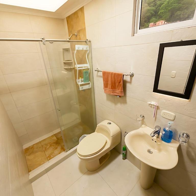 Apartamento vista hermosa a montañas y ciudad - Apartamento de 3 dormitorios - 7