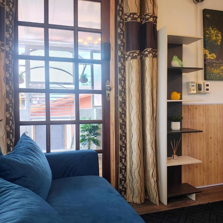 Loft with office, balcony, and grill - Apartamento de 1 dormitorio - 2