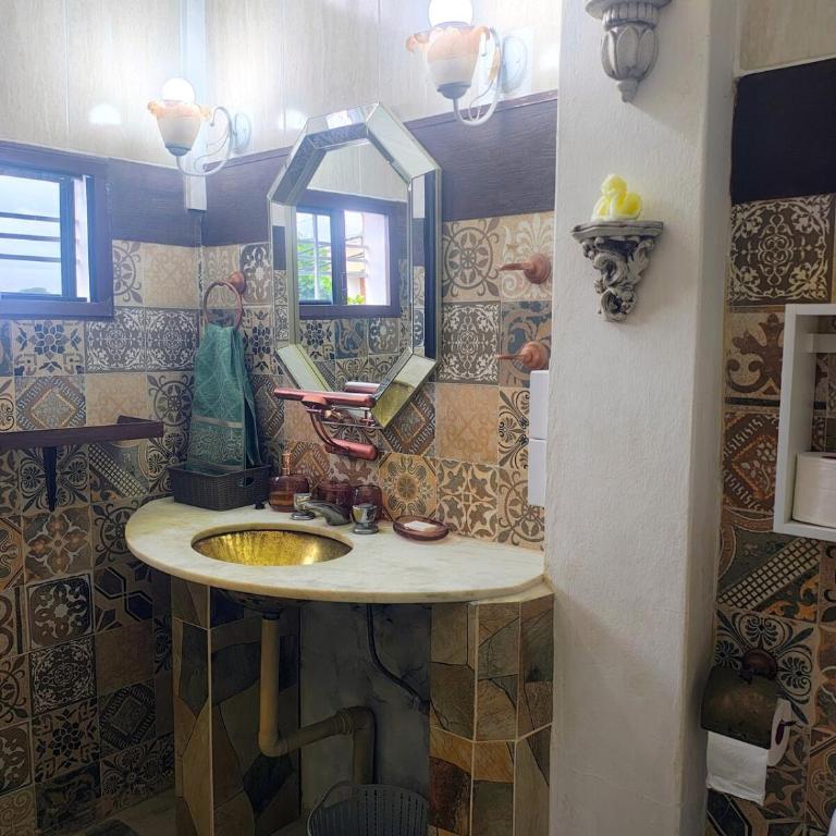 Loft with office, balcony, and grill - Apartamento de 1 dormitorio - 16