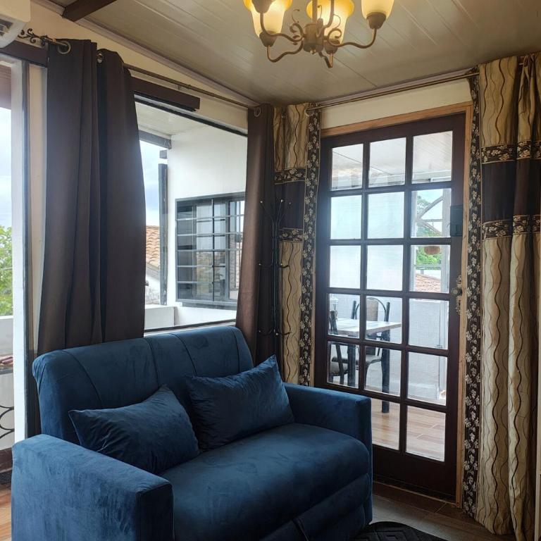 Loft with office, balcony, and grill - Apartamento de 1 dormitorio - 18