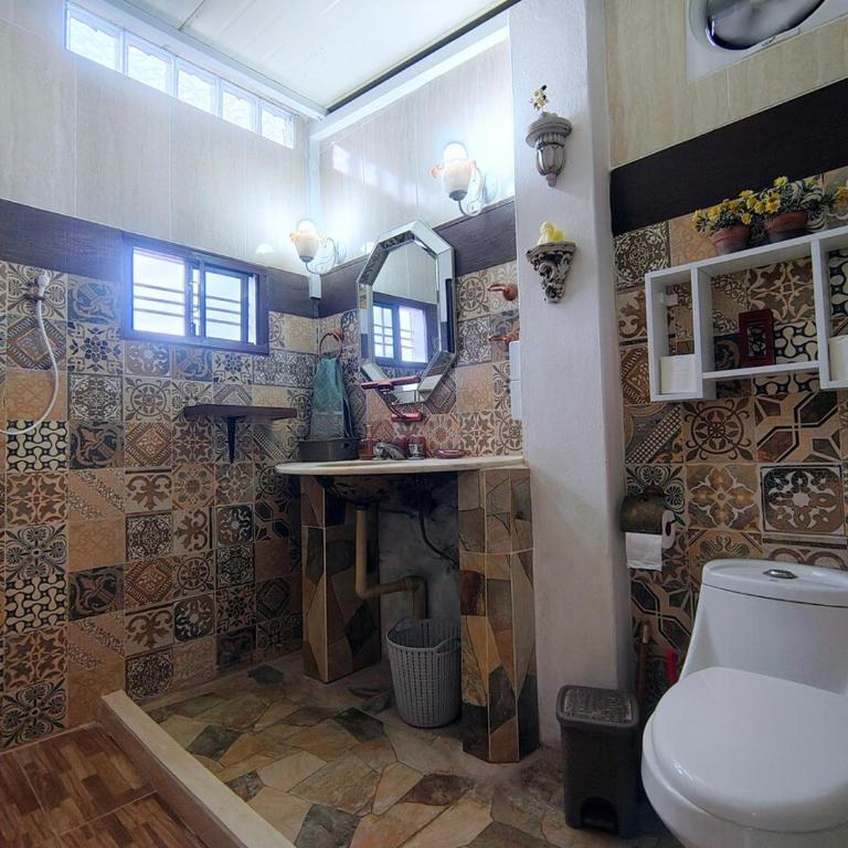 Loft with office, balcony, and grill - Apartamento de 1 dormitorio - 50