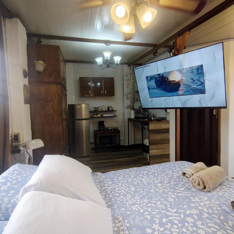 Loft with office, balcony, and grill - Apartamento de 1 dormitorio - 51