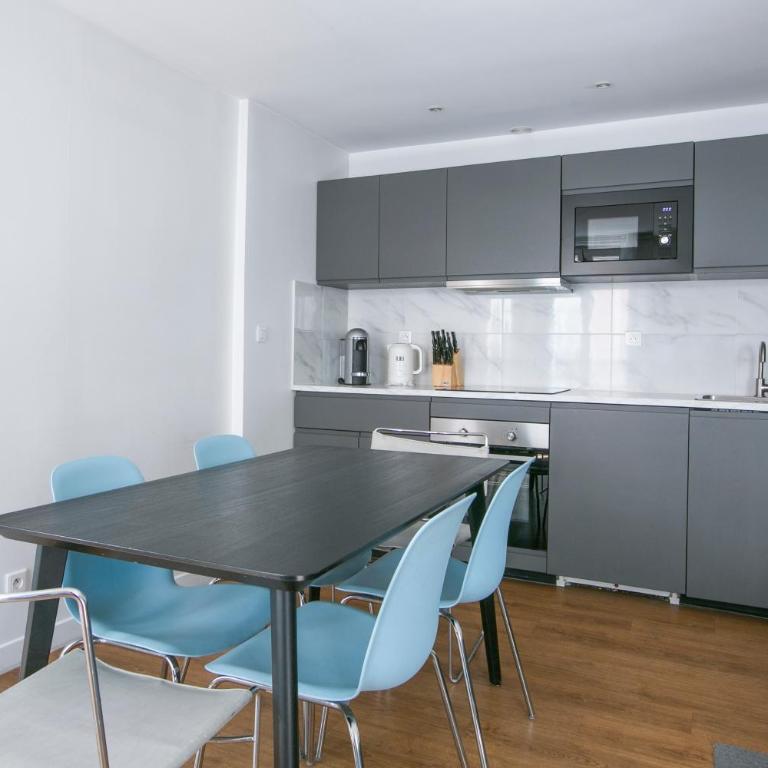 Spacious One Bedroom Apartment near Eiffel Tower - Apartamento de 1 dormitorio - 4