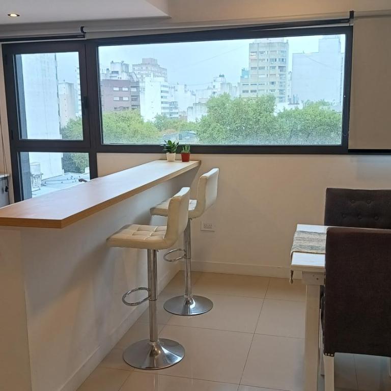 Moderno 2 Ambientes en el Centro con Balcón y Parrilla - Apartamento de 1 dormitorio - 4