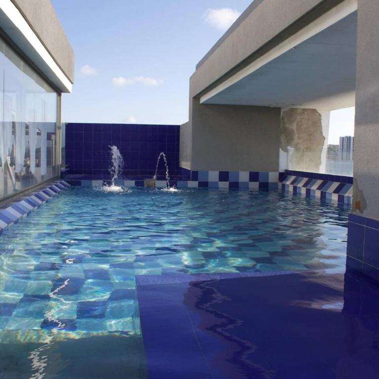 Luxury 3br 2ba Penthouse close to Airport-Beach-Rooftop Pool - Apartment - 24