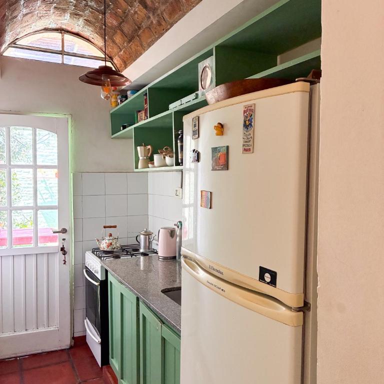 CASA MAIPÚ, acogedora y cerca de la Laguna, con pileta - Casa de 2 dormitorios - 33