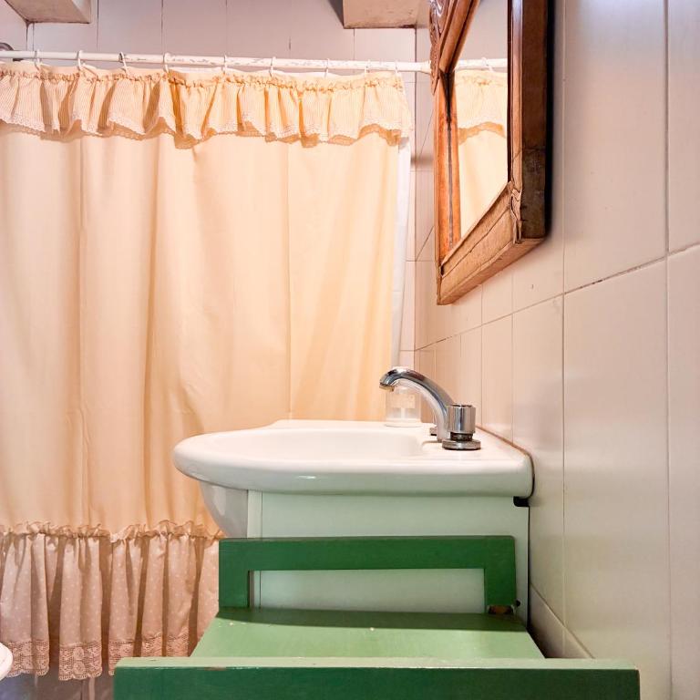 CASA MAIPÚ, acogedora y cerca de la Laguna, con pileta - Casa de 2 dormitorios - 39