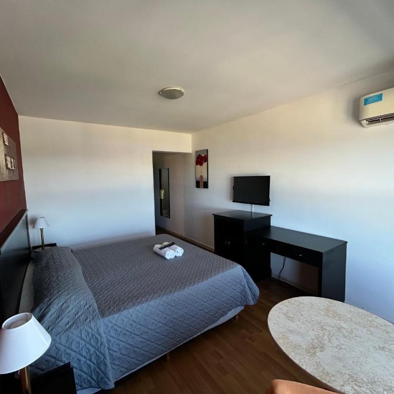 Hotel Atlántico Suites - Standard Double Room - 2
