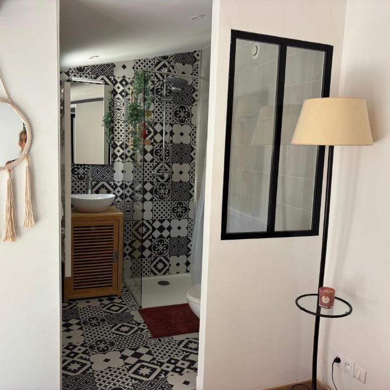 charmant T2 centre cassis avec parking - Appartement 1 Chambre - 5