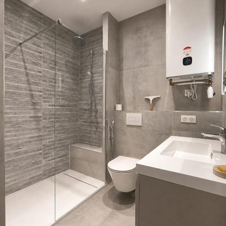 Renovated Apartment with Balcony & Side Sea View 25 bis Promenade des Anglais - Appartement - 16