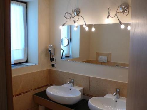 Hotel Europa - Junior Suite - 13