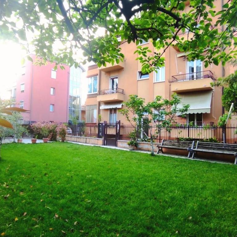 Sweet Verona - Appartamento con 2 Camere da Letto - 11