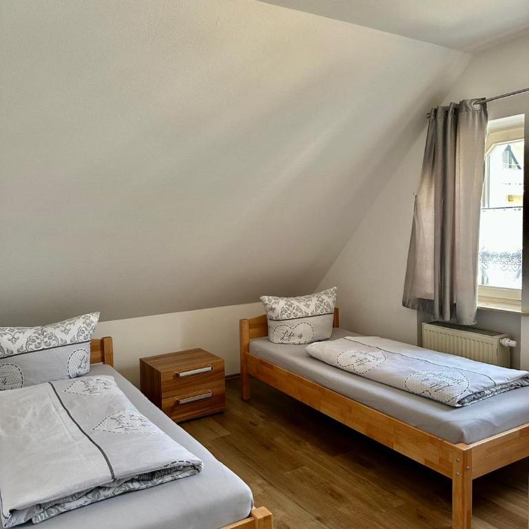 Schöne 4 Schlafzimmer Maisonette in Wangen im Allgäu - Apartment - 4