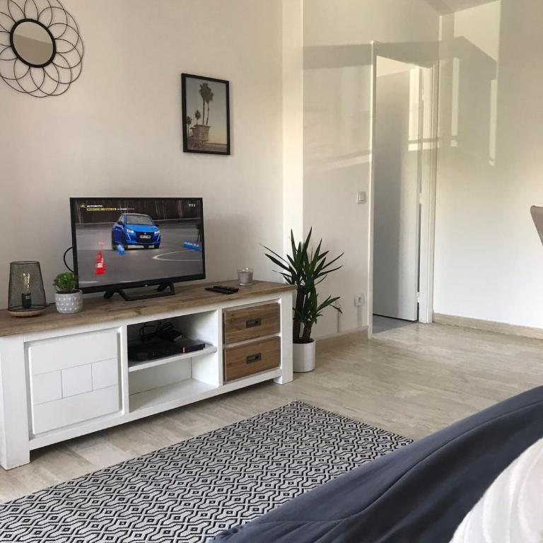ANTIBES Appartement 2 pièces CLIMATISÉ pour 4 personnes PISCINE Plage à pied - Appartement 1 Chambre - 2