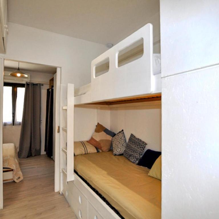 2 Bedroom Lovely Home In Canet-En-Roussillon Pl - Maison 2 Chambres - 7