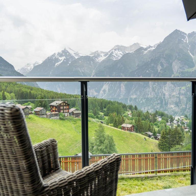 Luxury Home Panoramic view Fireplace Sauna Garden - Superior Chalet - 10