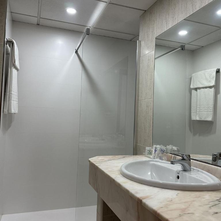 Hotel Sicania - Double or Twin Room - 7