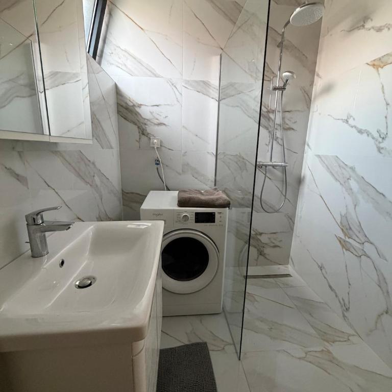 One bedroom apartment with patio and parking - One-Bedroom Apartment - 13