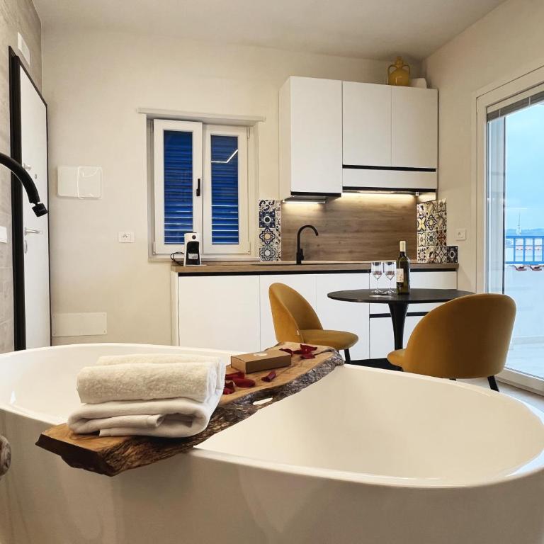 Diomede Alta Vista - Appartamento con 1 Camera da Letto - 9