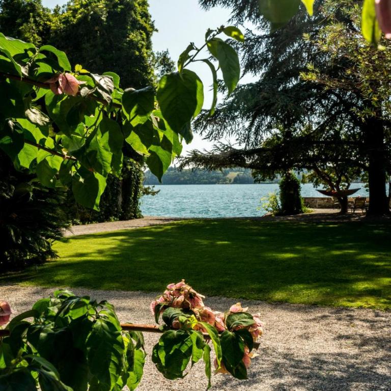Villa Ondina - Wonderful villa with private beach and big garden - Villa con Vista Giardino - 1