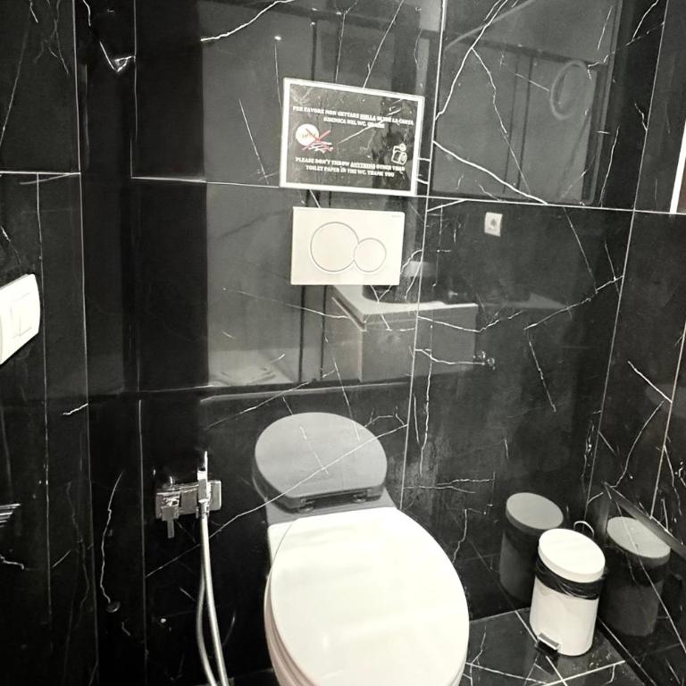 Eternal Rome - Double Room with Private Bathroom - 7