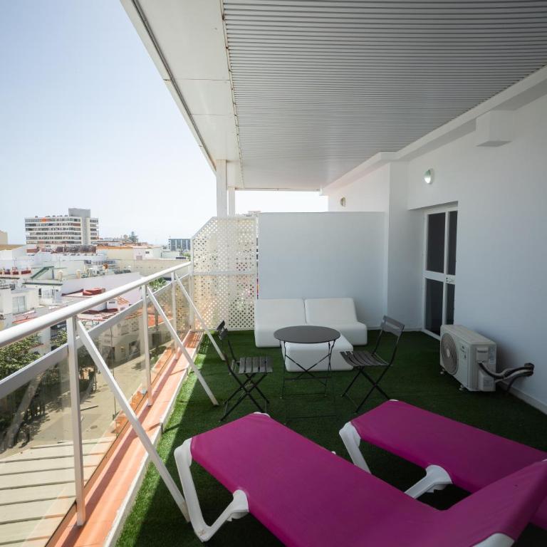 Hotel Ritual Sireno Torremolinos - Adults Only - Habitación Doble Superior con vistas a la ciudad - 1 o 2 camas - 4