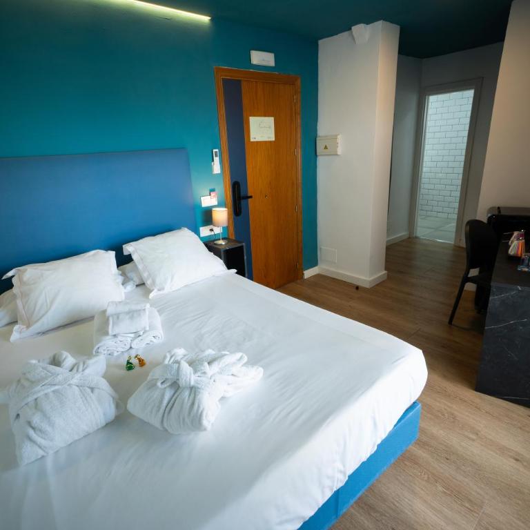 Hotel Ritual Sireno Torremolinos - Adults Only - Habitación Doble Superior con vistas a la ciudad - 1 o 2 camas - 5